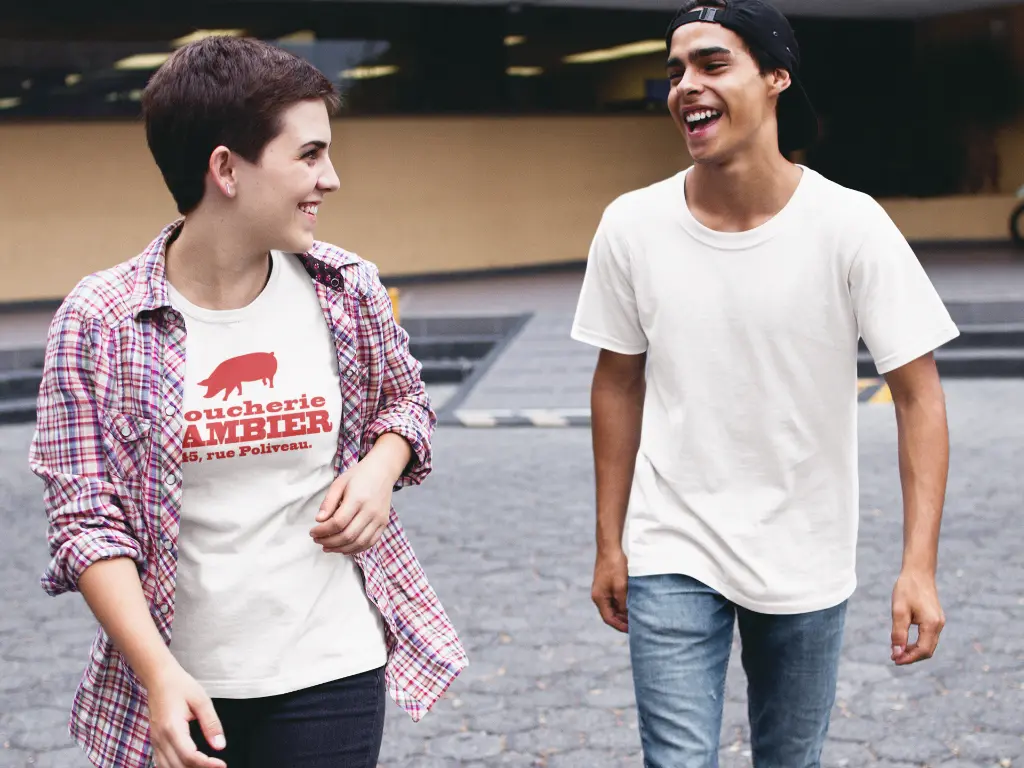 Boucherie_Jambier_facebook-ad-happy-young-couple-wearing-different-t-shirts-mockup-a16444.webp